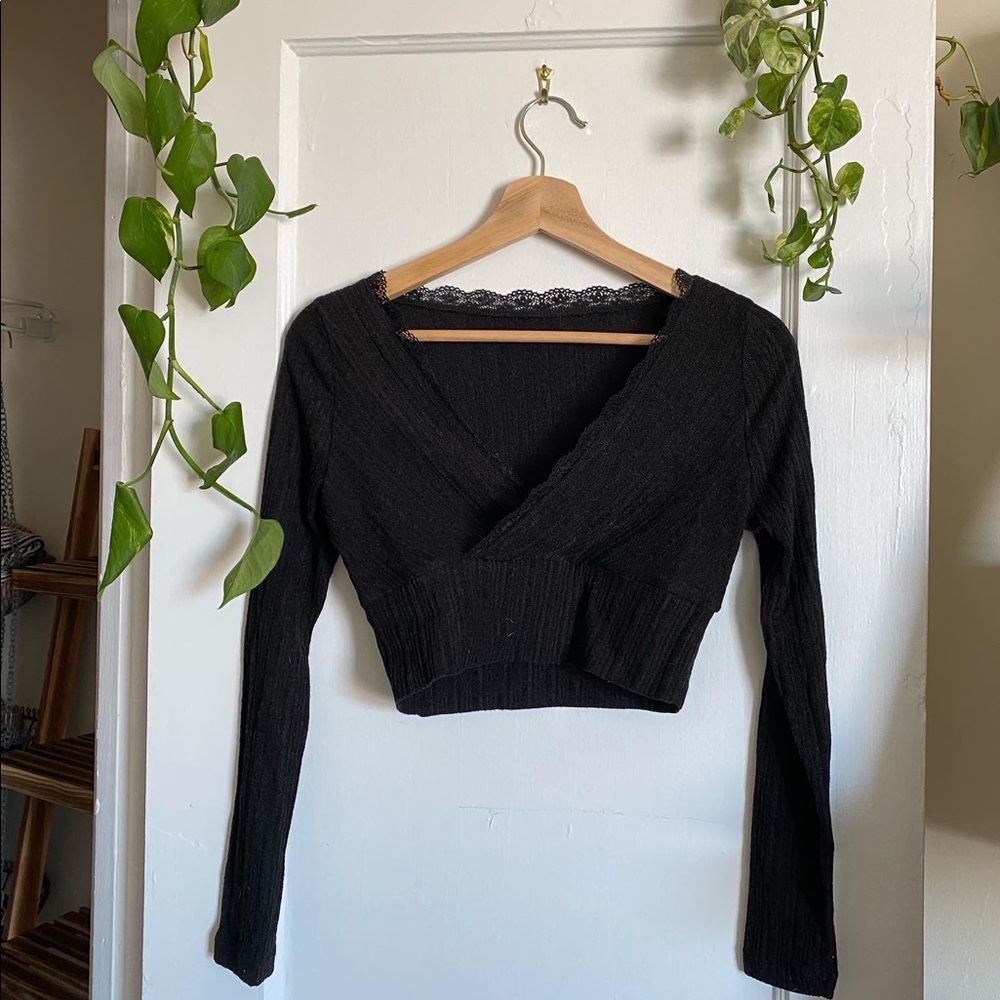 Lace trim v neck top